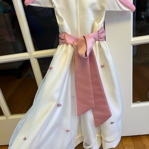 Worn Once Easter or Formal Dress. Size 3T girls white and pink